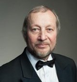 Олег Максимов