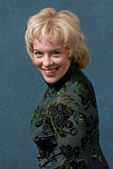 Поздравляем Наталью Сорокину с присвоением почетного звания «Заслуженная артистка Санкт-Петербурга»!